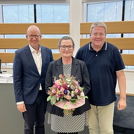 (v.l.) Maßregelvollzugsdezernent Tilman Hollweg, Dr. Monika Vilsmeier und MRV-Auschussvorsitzender Kai Abruszat.